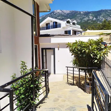 Prestige B * פאטהיה